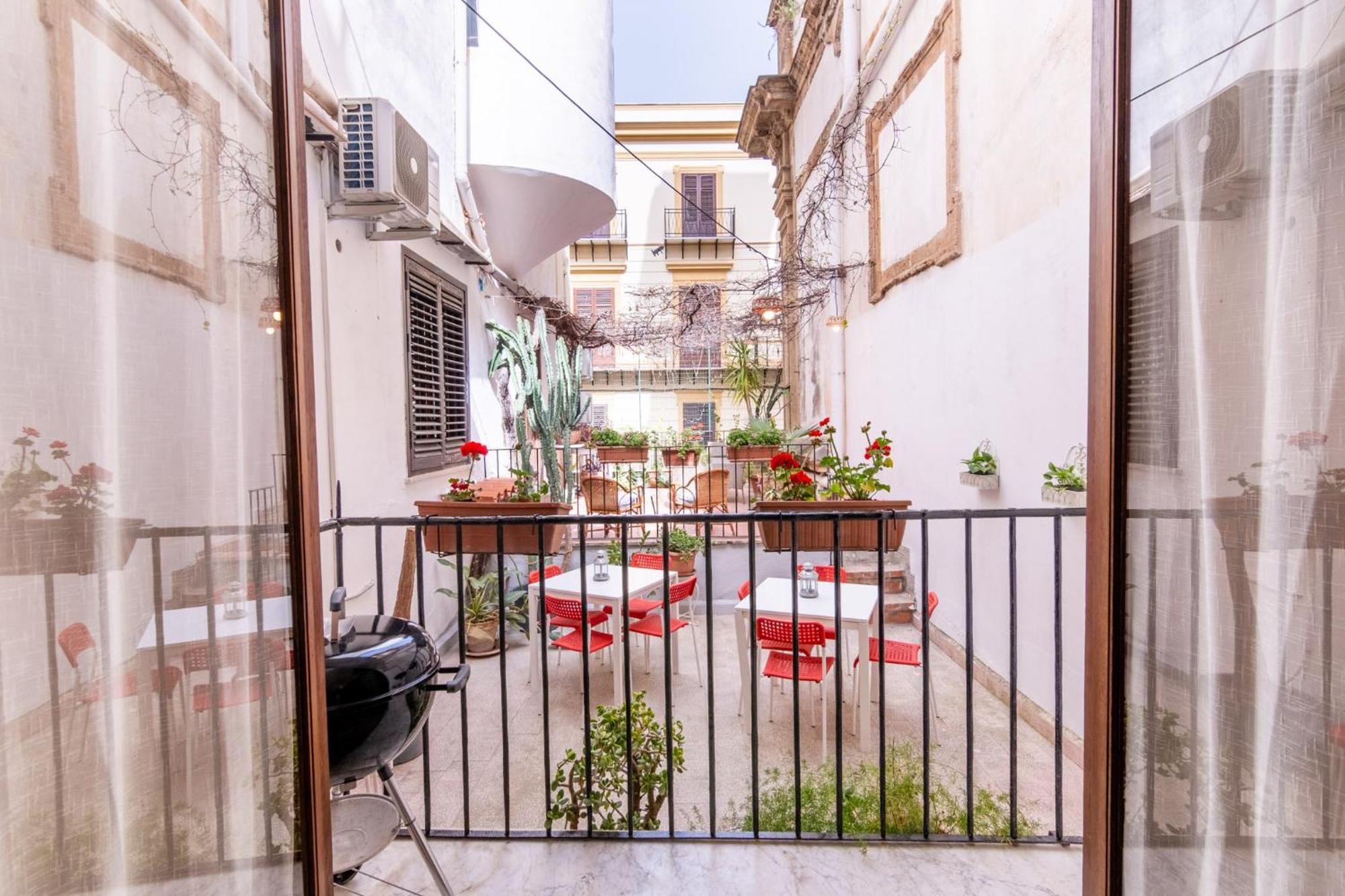Palazzo Del Bono Suites Palermo Zewnętrze zdjęcie